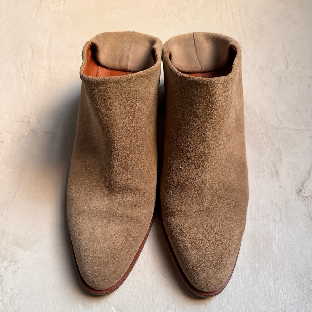 Everlane Women’s Suede Heel Mule, 10.5